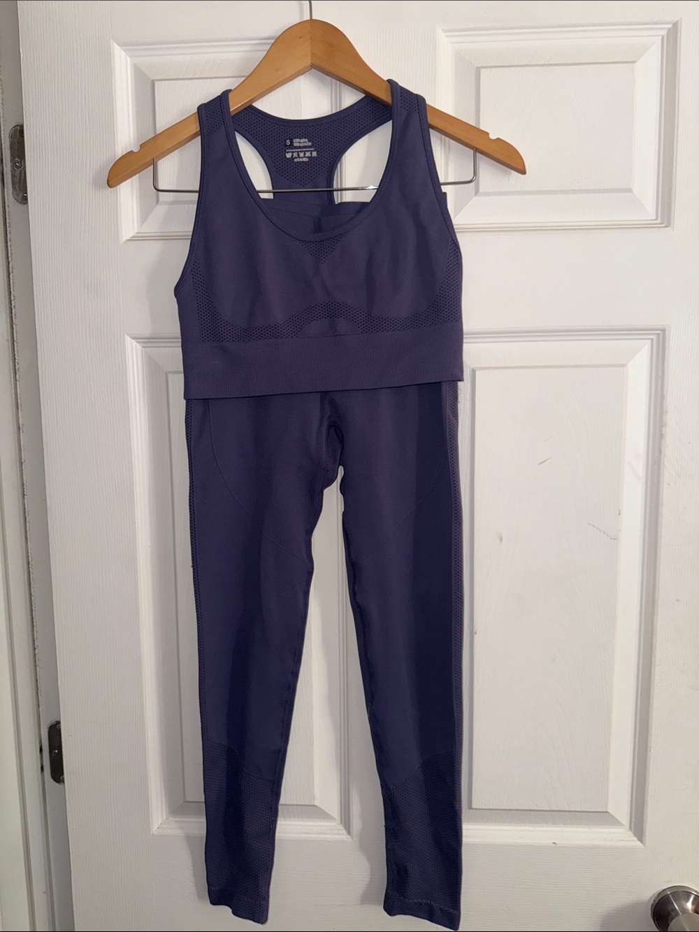 Women's Purple Active Leggings & Sports Bra Set